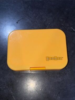 Yumbox Yellow Bento Lunchbox